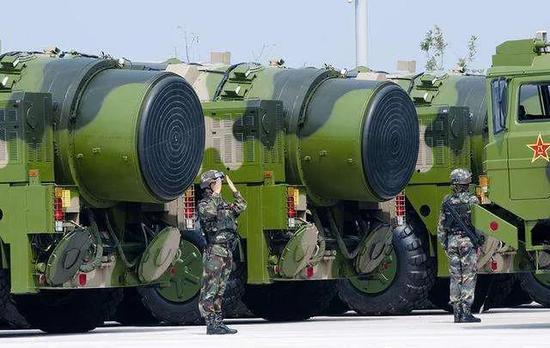 俄乌战局突变美西方这才突然发现：俄罗斯军事能力已完全恢复了(图1)